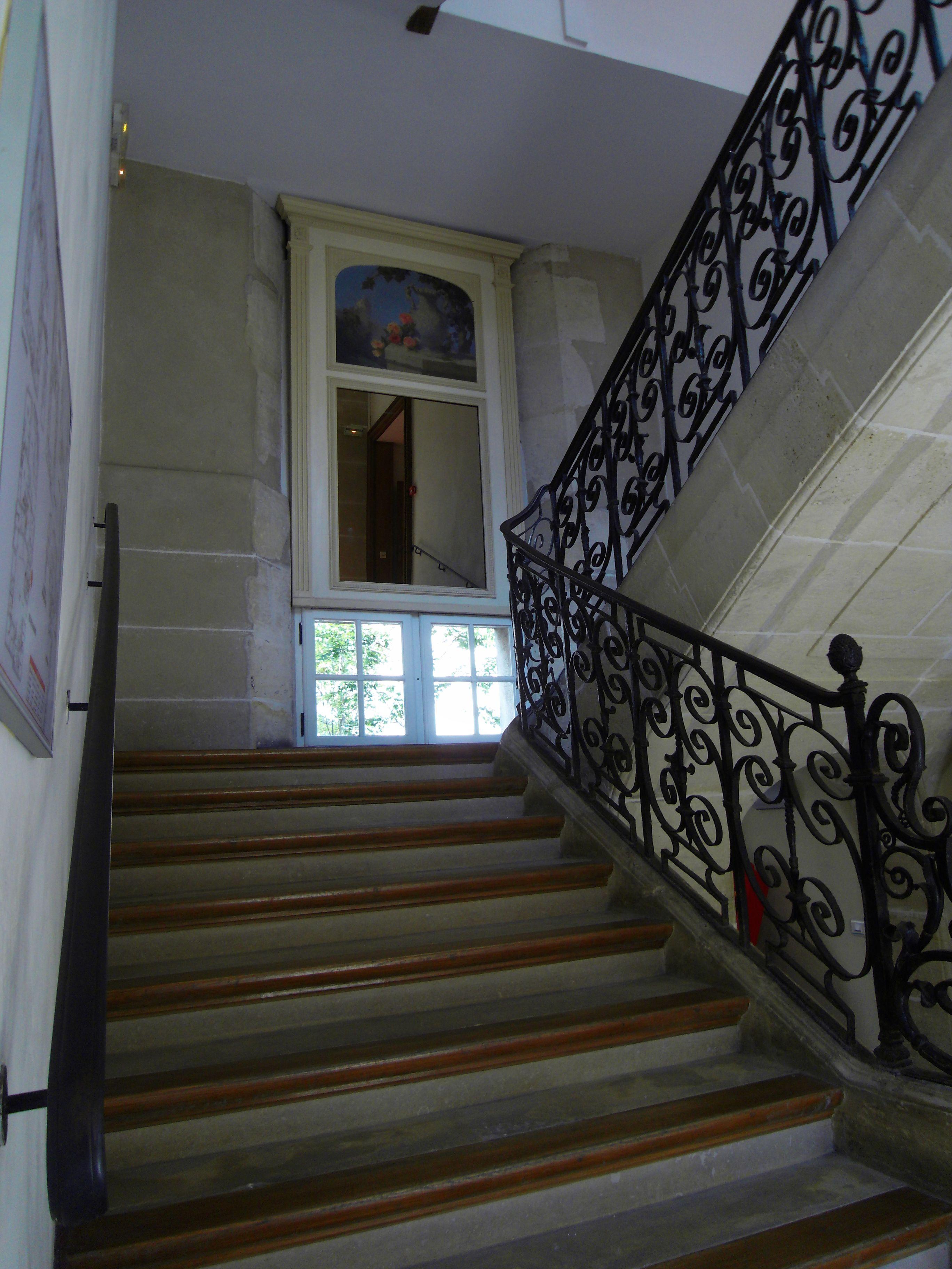 Mije Marais Hostel *