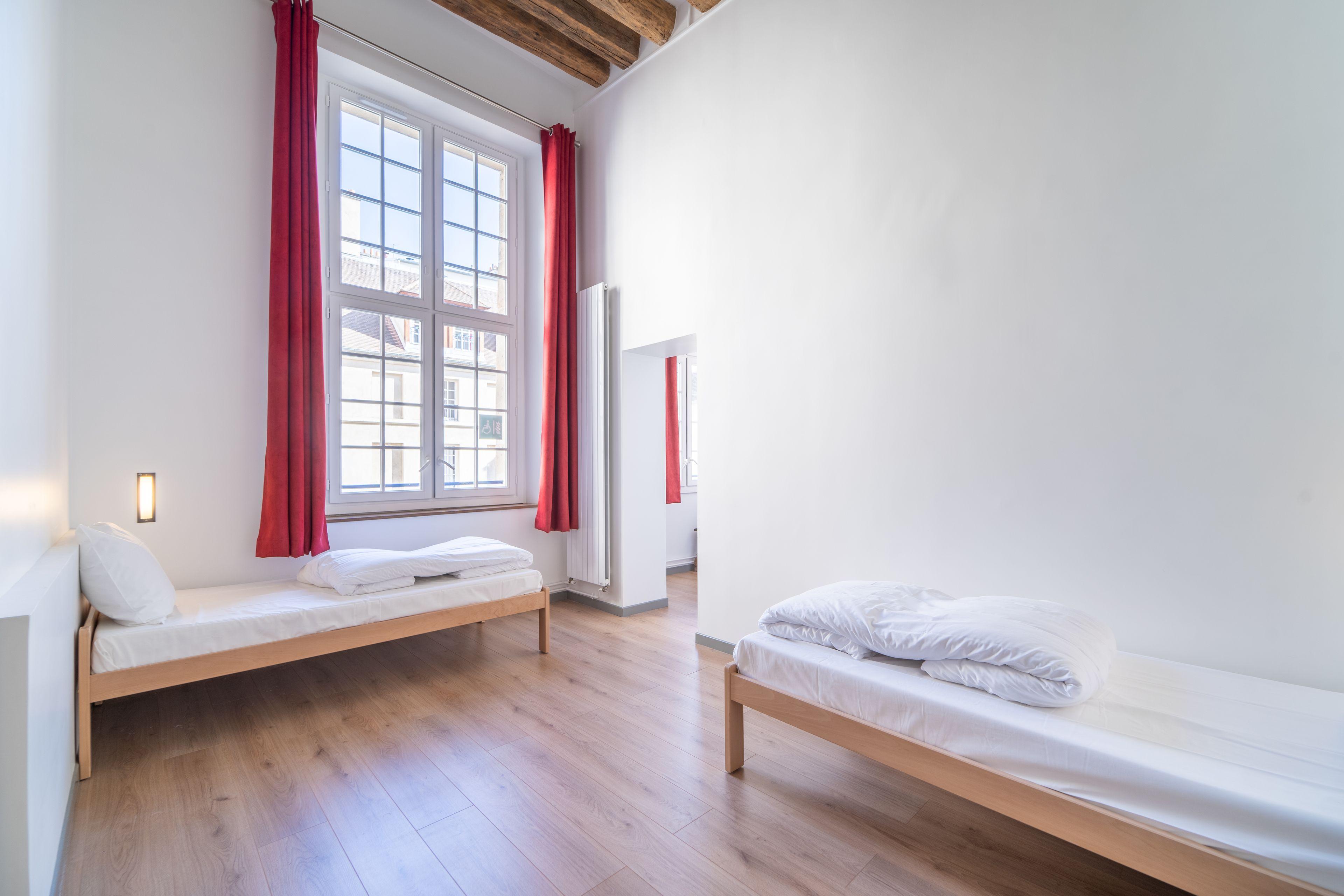 Hostel Mije Marais Hostel *