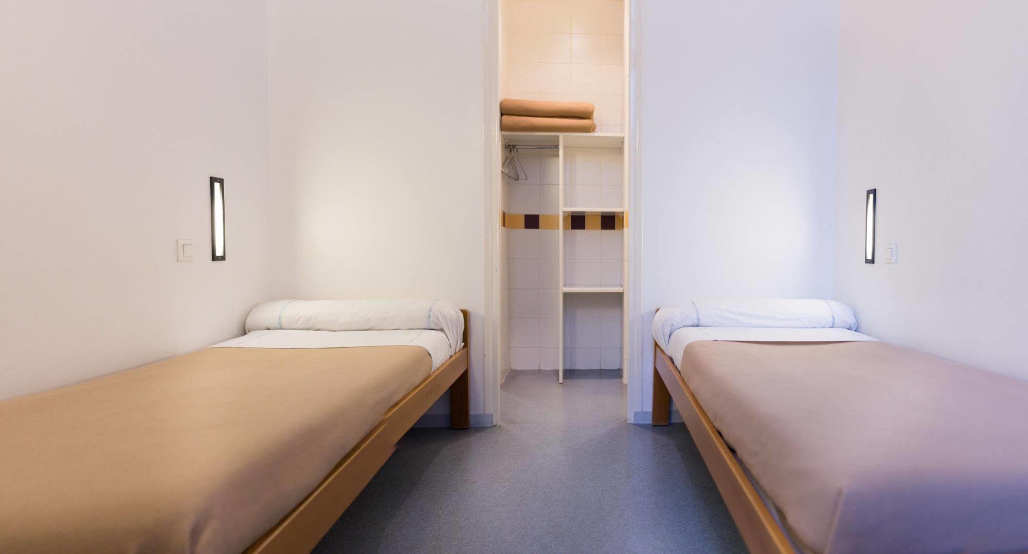 Mije Marais Hostel